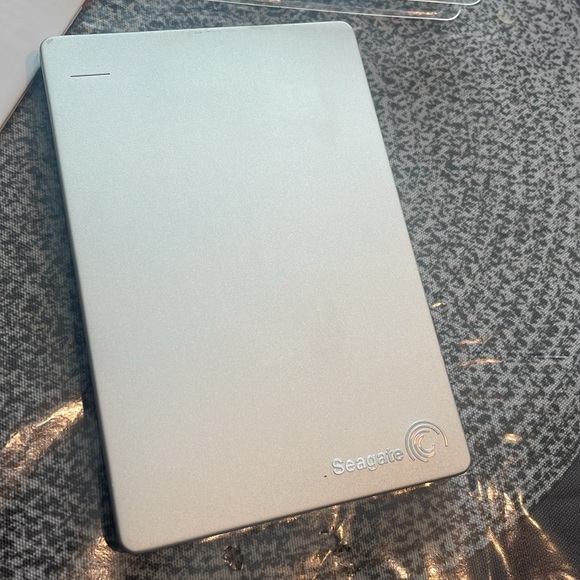 Seagate Backup Plus Slim 1TB, External HDD - Picture 6 of 7